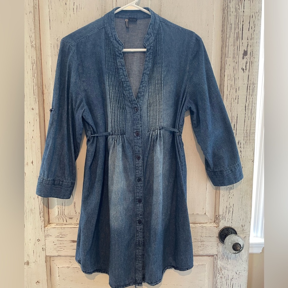 Passport denim roll tab sleeve tunic/dress. Size large.